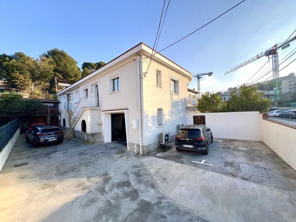 Les olives (13013) MARSEILLE 13013 - Les Olives - Appartement 3/4 pièces de 91m2 avec balcon, parking et garage.