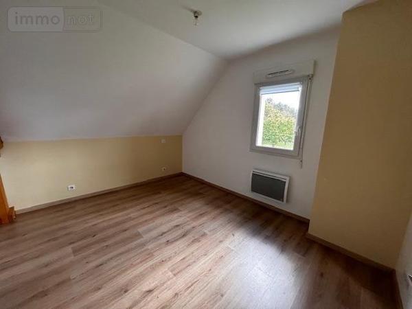 Maison à louer à Guer dans le Morbihan (56380), ref : 56046-L201