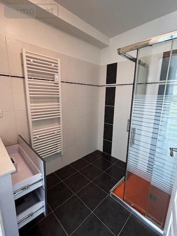 Maison à louer à Guer dans le Morbihan (56380), ref : 56046-L201