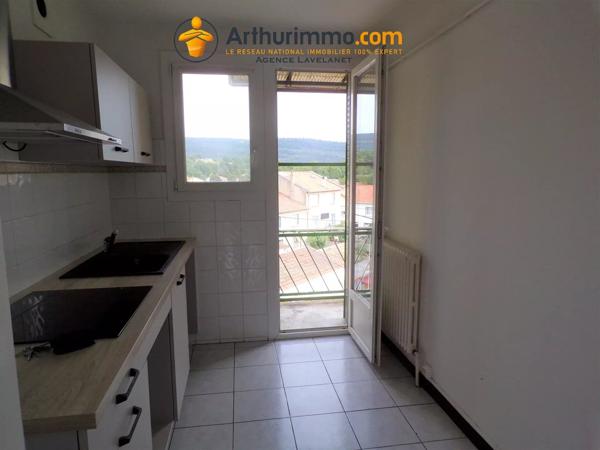 Vente                                                      Appartement
                        
                     3 pièces                      56 m2                     à Lavelanet