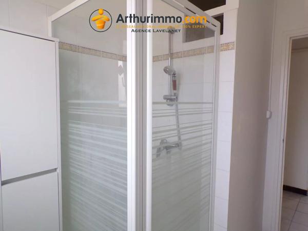 Vente                                                      Appartement
                        
                     3 pièces                      56 m2                     à Lavelanet