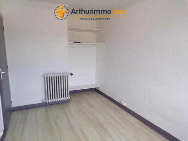 Vente                                                      Appartement
                        
                     3 pièces                      56 m2                     à Lavelanet