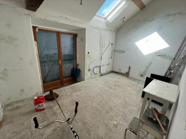 Corps de ferme à vendre à Étampes dans l'Essonne (91150), ref : AV-VERREN