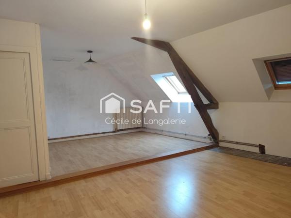 MAISON CENTRE VILLE TOUT CONFORT- JARDIN -6 PIECES