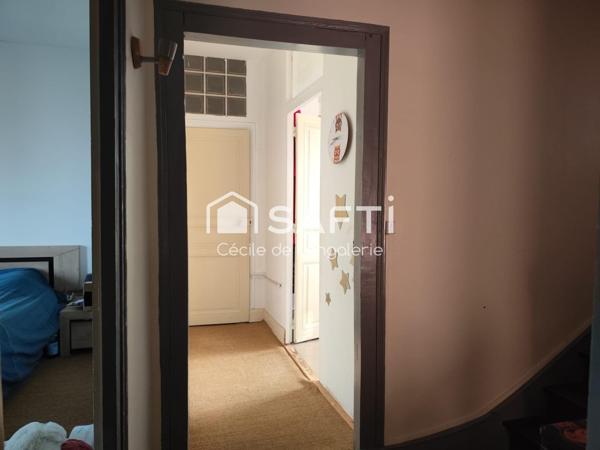 MAISON CENTRE VILLE TOUT CONFORT- JARDIN -6 PIECES