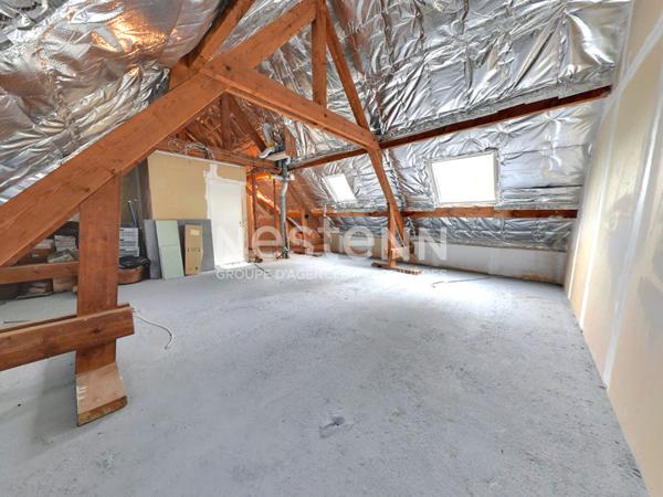 Maison sur sous-sol total a fort potentiel !!!!