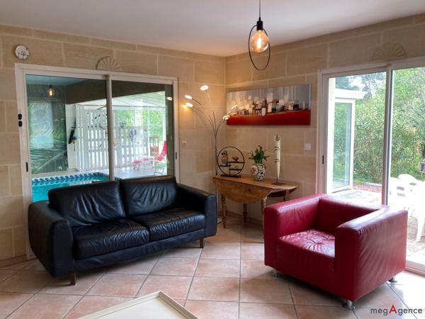 Maison à PUYNORMAND, 33660 - 8 pièces 175m²