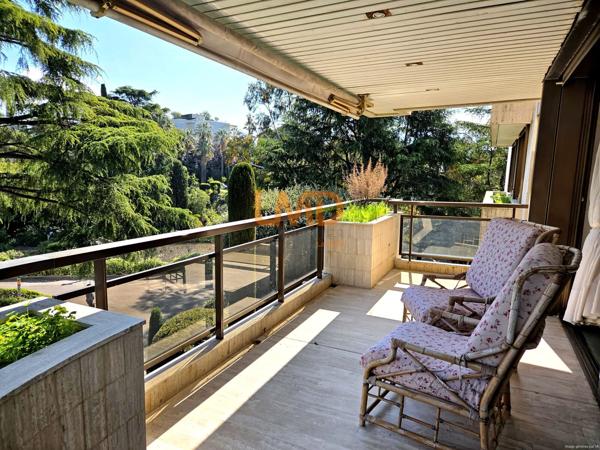 Cannes Croix-des-Gardes – Appartement d’exception avec vue mer