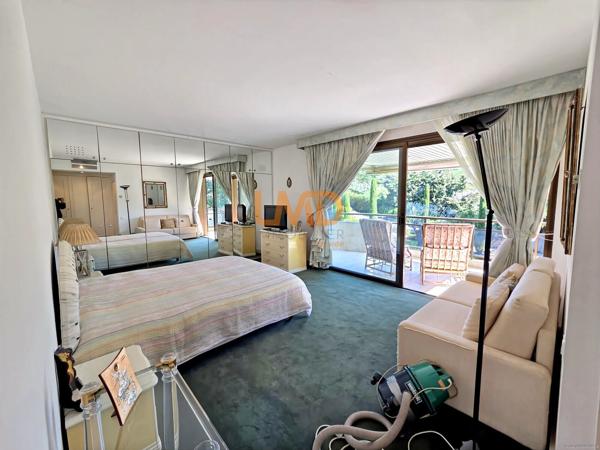 Cannes Croix-des-Gardes – Appartement d’exception avec vue mer
