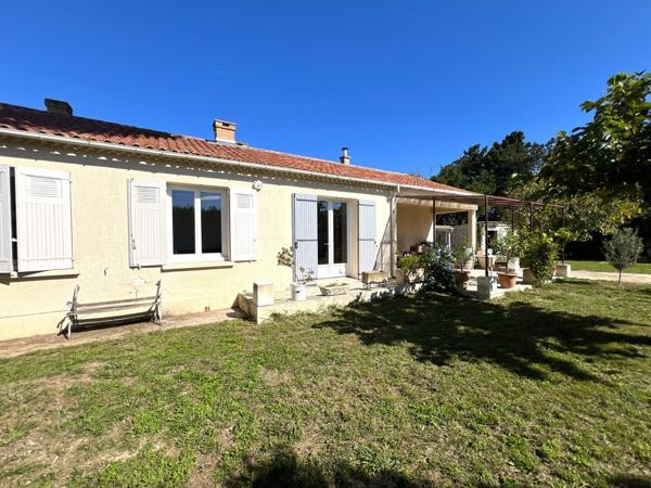 Maison de plain-pied 102 m² sur parcelle de 740 m²