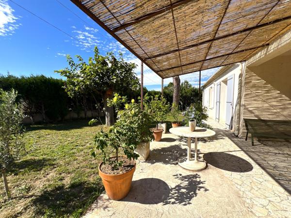 Maison de plain-pied 102 m² sur parcelle de 740 m²