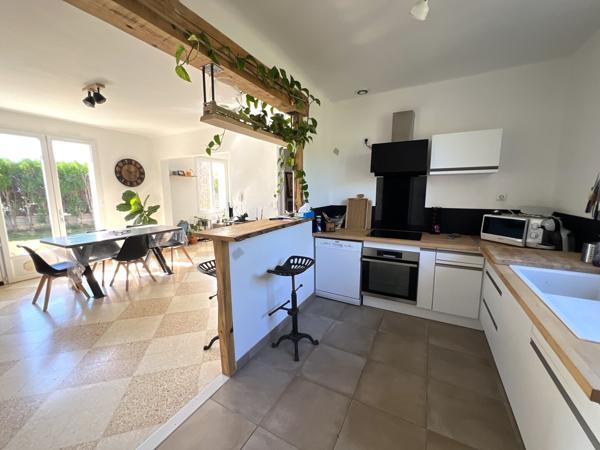 Maison de plain-pied 102 m² sur parcelle de 740 m²