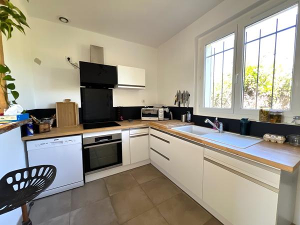 Maison de plain-pied 102 m² sur parcelle de 740 m²