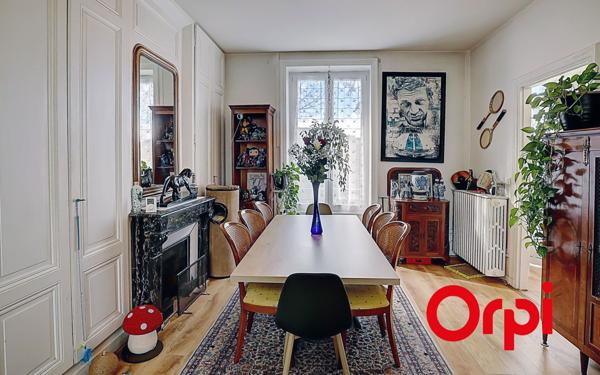 Appartement à vendre    3 pièces • 93,50 m2 Neuville-sur-Saône