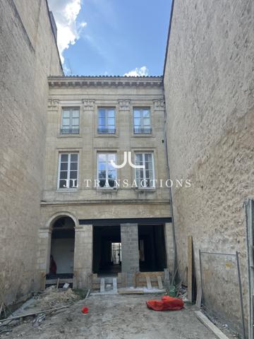 Jardin Public - Plateau Brut - 119m²