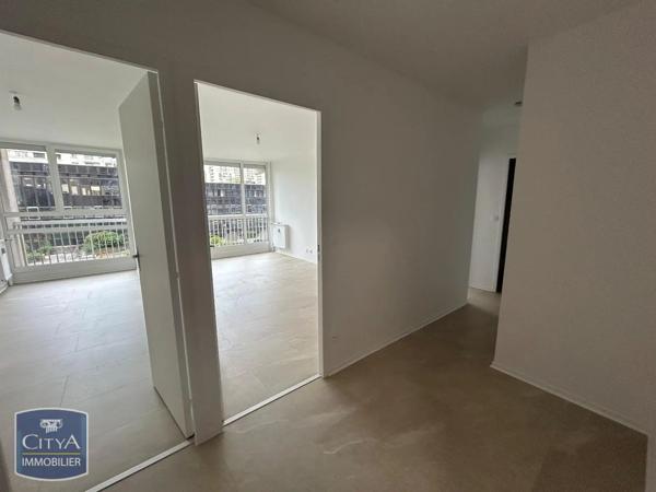 Appartement à louer 2 pièces 51.12m² Saint-Étienne (42000)