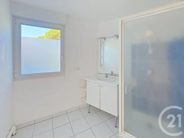 Appartement F3 à vendre  3 pièces - 61,07 m 2   PLOEMEUR  - 56