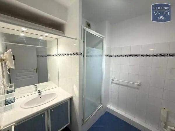Appartement à vendre 4 pièces 91m² Antibes (06600)