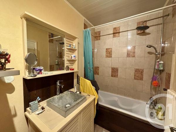 Appartement F3 à vendre  3 pièces - 88,81 m2 ST ETIENNE - 42