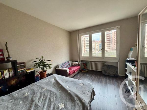 Appartement F3 à vendre  3 pièces - 88,81 m2 ST ETIENNE - 42