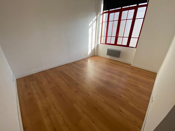 Concarneau  espace  de  bureaux de 47.52 m²  en hyper centre