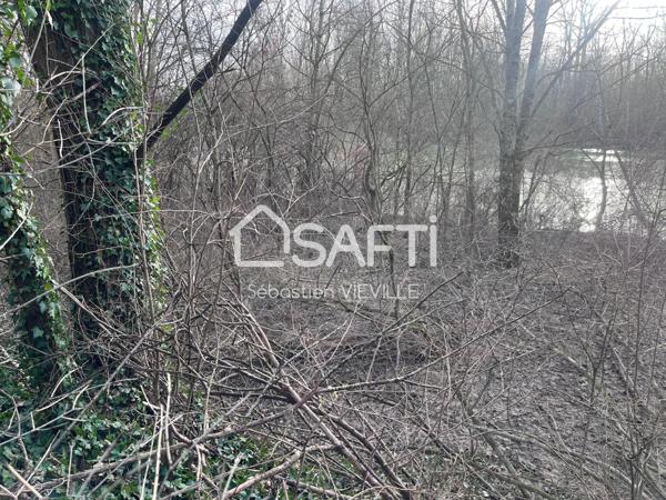 Terrain en bordure de MARNE