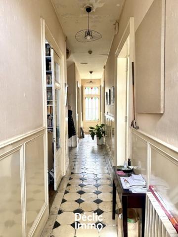 Vente maison de ville Rochefort, 300m² 9 pièces 627 000€ Charente-maritime