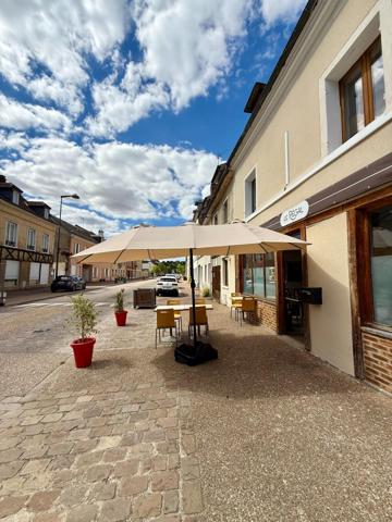 Restaurant équipé avec terrasse –Belle opportunité