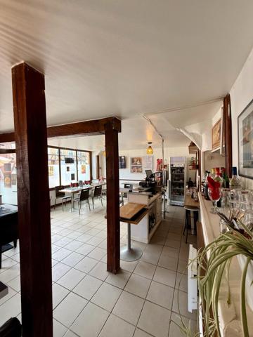 Restaurant équipé avec terrasse –Belle opportunité