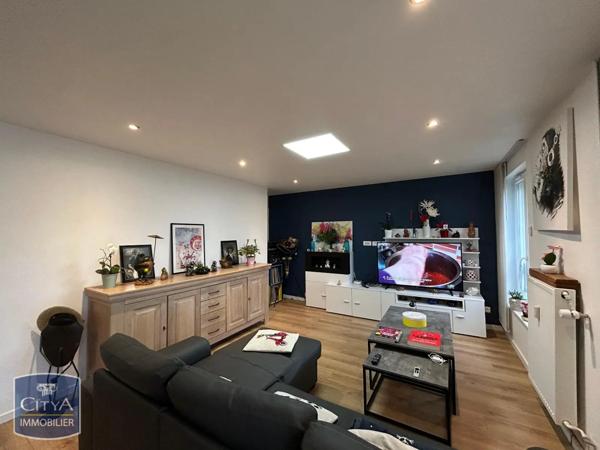 Appartement à louer 5 pièces 97.66m²