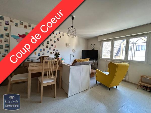 Appartement à louer 2 pièces 49.41m² Alençon (61000)