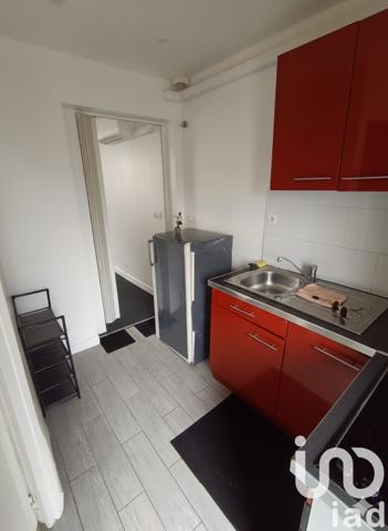 Location appartement 1 pièce 22 m² Corbeil-Essonnes