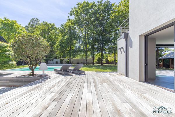 BASSE-GOULAINE - VILLA D'ARCHITECTE DE 344M2 HABITABLES - PISCINE ET TERRAIN DE 2826 M2