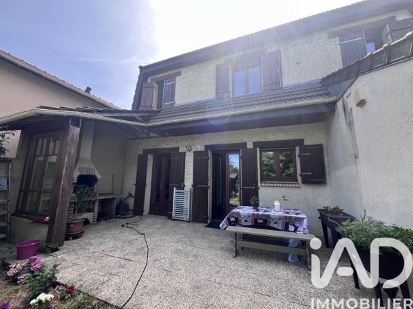 Maison à vendre 5 pièces 98 m² Montfermeil