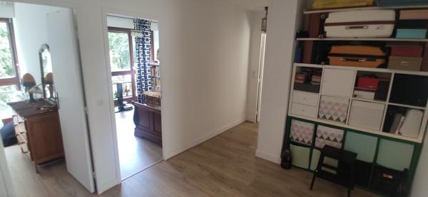 REIMS SAINT REMI - APPART T5 - 4 CH - 105 m²