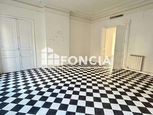 À vendre Appartement 5 pièces 192 m² - Marseille 13001