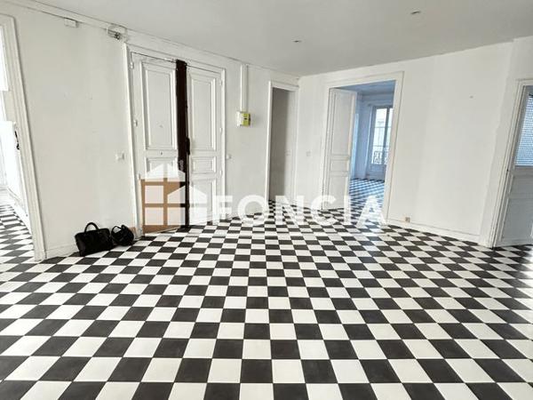 À vendre Appartement 5 pièces 192 m² - Marseille 13001