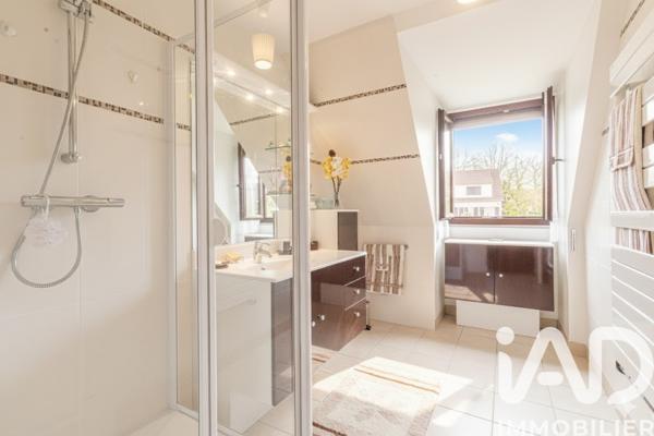 Maison à vendre 7 pièces 178 m² Maule