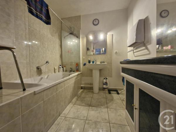 Appartement F4 à vendre  5 pièces - 130,32 m2 LENS - 62
