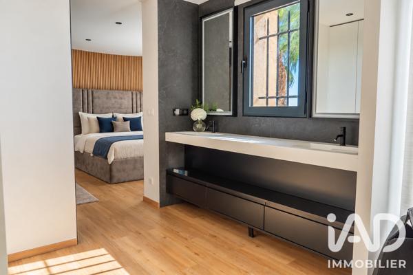 Maison (prestige) à vendre 8 pièces 296 m² Tourrette-Levens