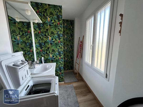 Appartement à louer 2 pièces 35.02m² La Rochelle (17000)