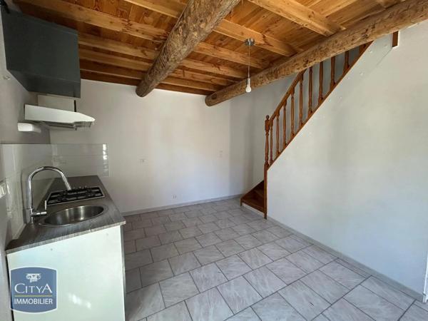 Appartement à louer 2 pièces 32.6m² Carpentras (84200)