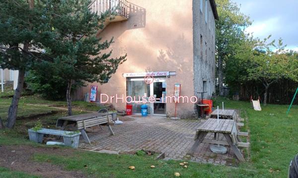 Immeuble à vendre 17 pièces de 222 m²