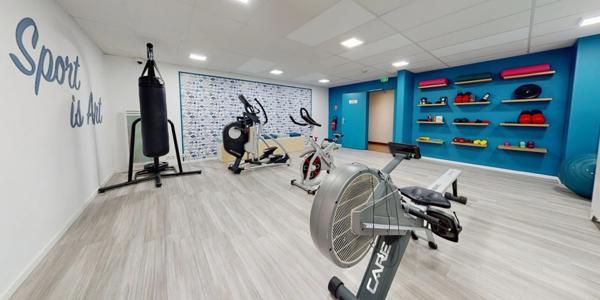 Marseille (13), Découvrez ce studio meublé en LMNP situé au sein d’une résidence étudiante récente et sécurisée.