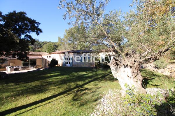 Maison 8 pièces - 238 m² Exclusivité efficity