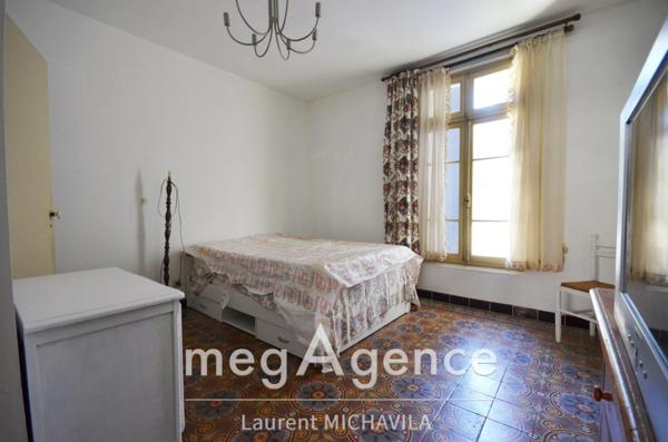 Maison à VILLENEUVE-LES-BEZIERS, 34420 - 14 pièces 247m²