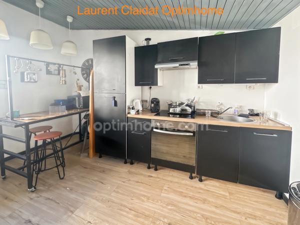 SAINT-QUENTIN – IMMEUBLE DE RAPPORT ENV.191 M² – 3 LOTS – GARAGE – RENTABILITÉ ATTRACTIVE