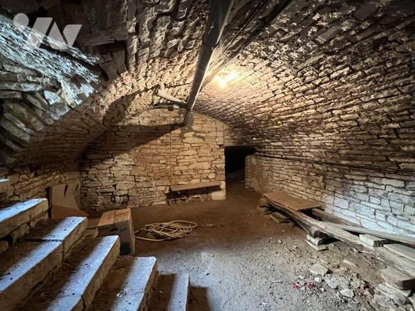 Maison à vendre aux Riceys (10340), AUBE. Maison en pierre de 115 m² habitables comprenant une ...