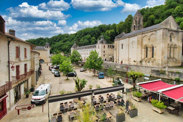 Immeuble à vendre à Brantôme en Périgord (24310) - Dordogne