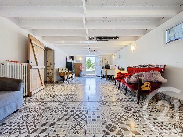 Maison à vendre  9 pièces - 239 m 2   ROCHEFORT  - 17
